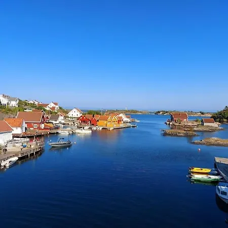 Hus Pa Idylliske Flekkeroy